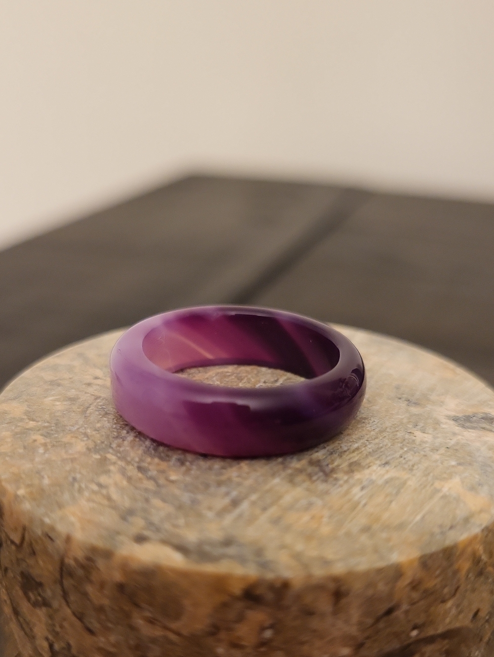NWOT Amethyst Gemstone Band Ring